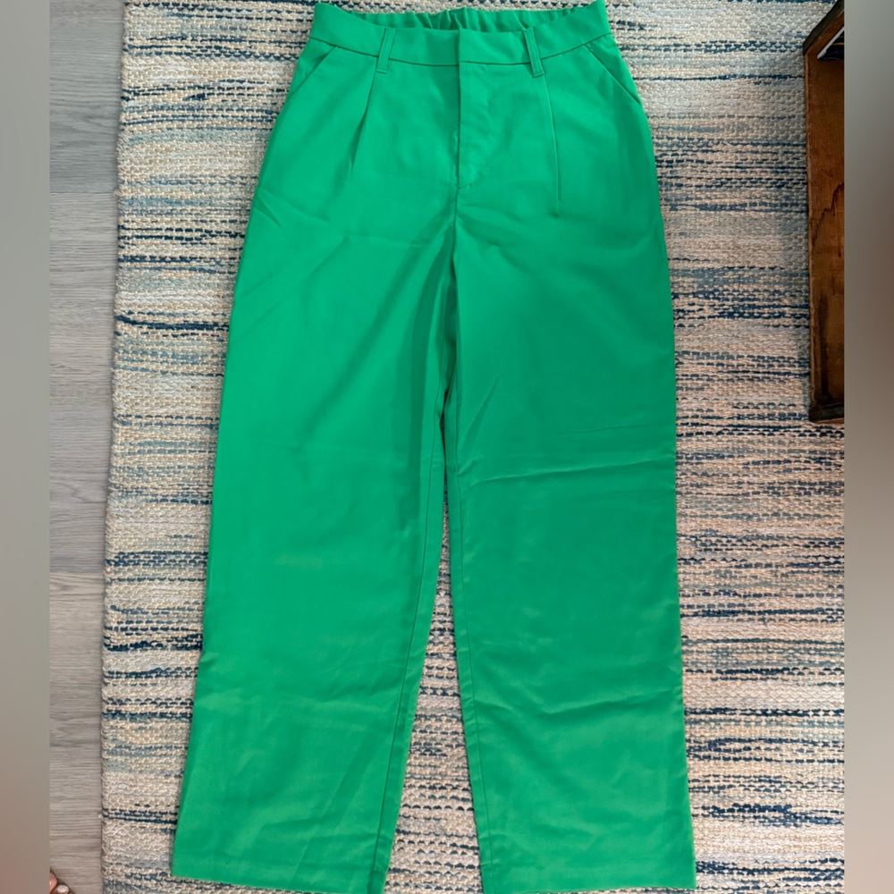 H&M Green High-Waisted Trousers